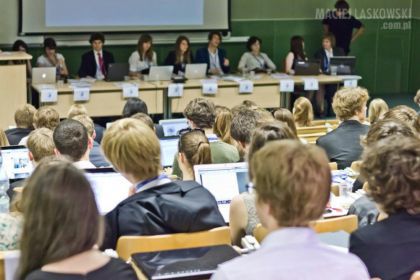 Model United Nations.  Udział uczniów Trójki w gdyńskiej edycji Modelowych Obrad ONZ 