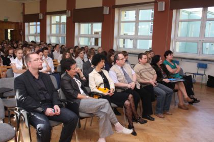 Ślubowanie klas pierwszych LO 