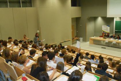 Obrady Europejskiego Parlamentu Młodzieży 