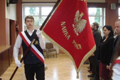 Ślubowanie klas pierwszych PG 9 rok szkolny 2013/2014 