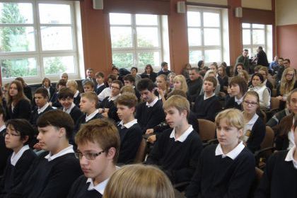 Ślubowanie klas pierwszych PG 9 rok szkolny 2013/2014 