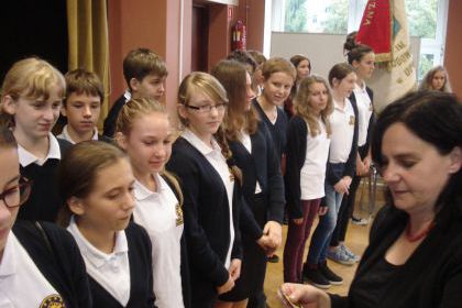 Ślubowanie klas pierwszych PG 9 rok szkolny 2013/2014 