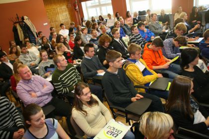 Naukowa konferencja historyczna w III LO - 4 X 2013 r. 