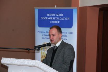 Naukowa konferencja historyczna w III LO - 4 X 2013 r. 