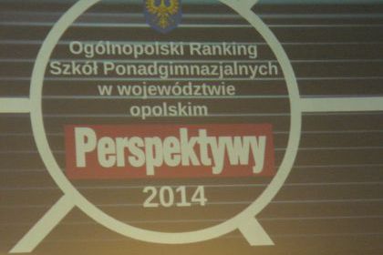 Gratulacje i dyplomy dla laureataów tegorocznego rankingu „Perspektyw” 