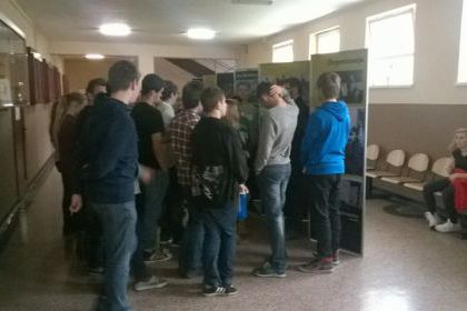 Koniec i początek . Powstańcy Warszawscy w niewoli niemieckiej. 