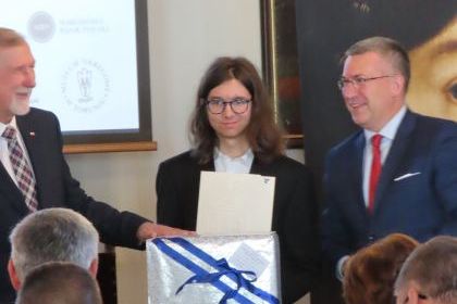 Ich wiedza wykracza poza Ziemię 