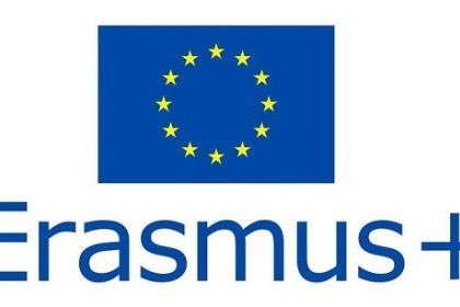 Wznieść się na wyższy poziom w ramach Erasmus+ 