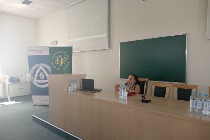 Współczesne problemy społeczno-prawne oczami młodych ludzi 