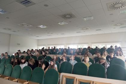 Współczesne problemy społeczno-prawne oczami młodych ludzi 