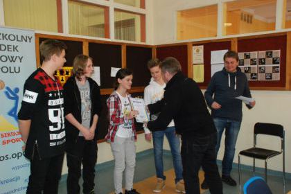 Brązowy medal  naszych szachistów z gimnazjum!!! 