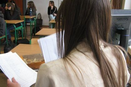 ZWOLNIENI Z TEORII - Projekt ReMind 