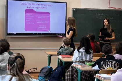 ZWOLNIENI Z TEORII - Projekt ReMind 