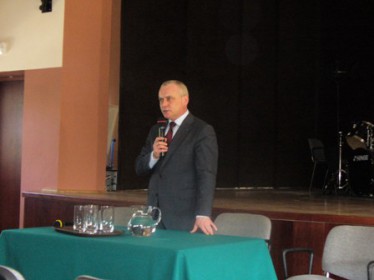 Minister Aleksander Szczygło